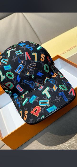 Șapca Louis Vuitton, model 2026, 8 modele