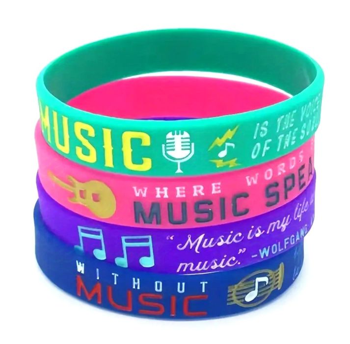 Классные силиконовые браслеты