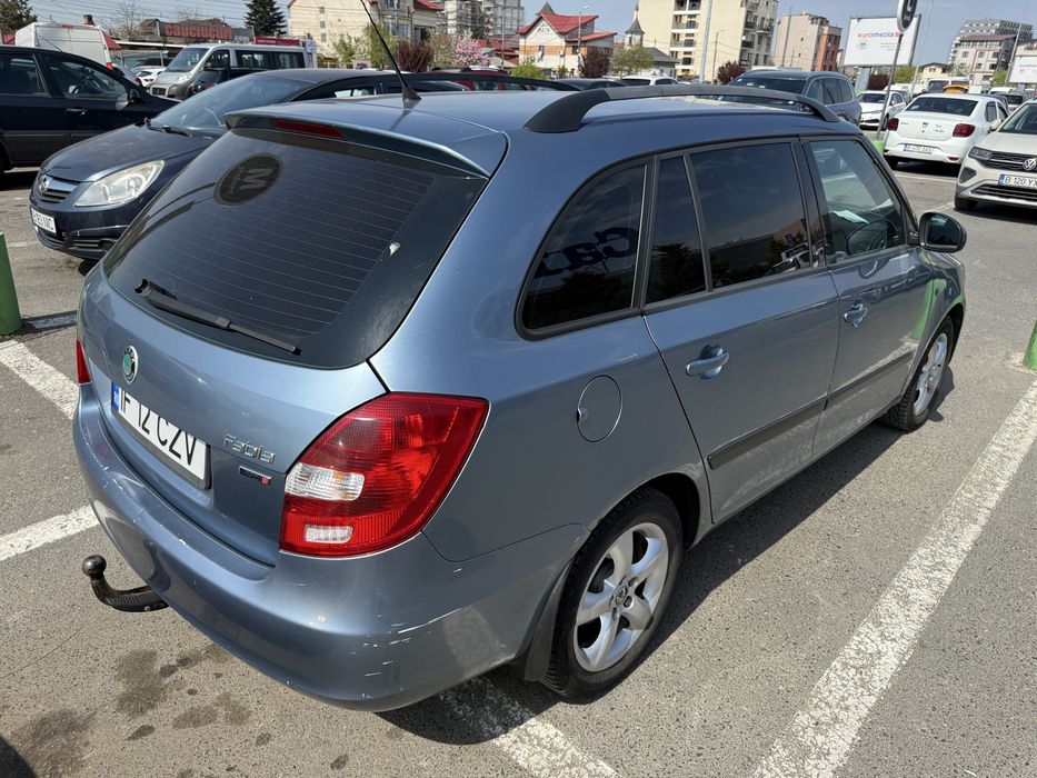 De vanzarw skoda octavia 2 /1,6diesel /2011