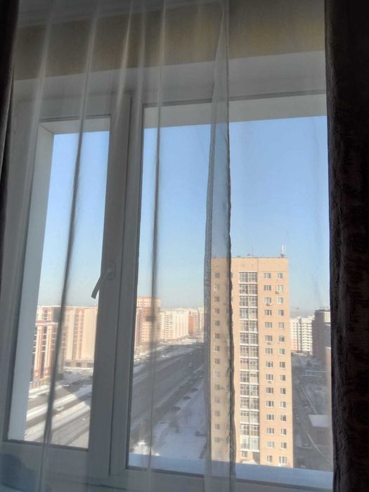 Продам шторы разные и тюль