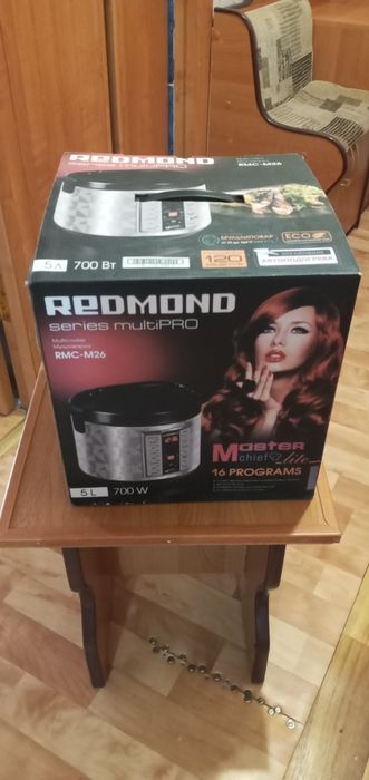 Мультиварка новая REDMOND RMC-M26