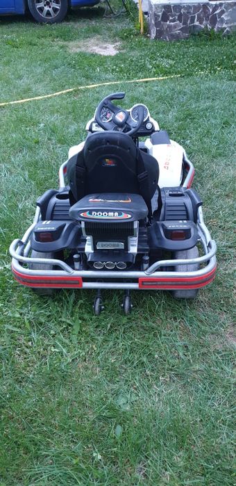 Vând  cart electric pt.copii