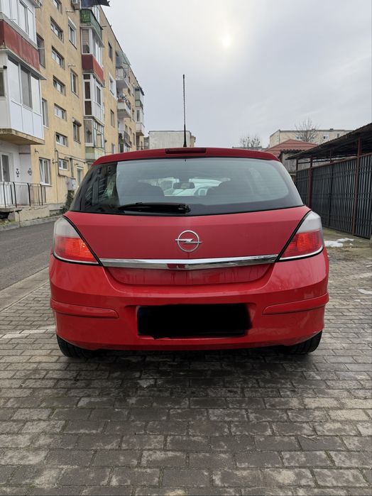 Vând Opel Astra H 1.4 benzină