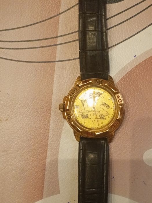 Командирские наручные часы