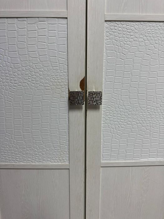 Продам шкаф для прихожей