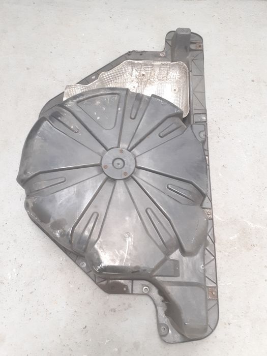 Suport Podea Oală Locas Roată Rezervă Renault Megane 3 Hatchback Scurt