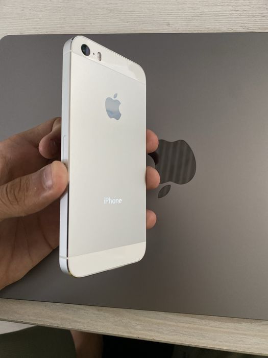 Iphone 5s в идеальнейшом состоянии