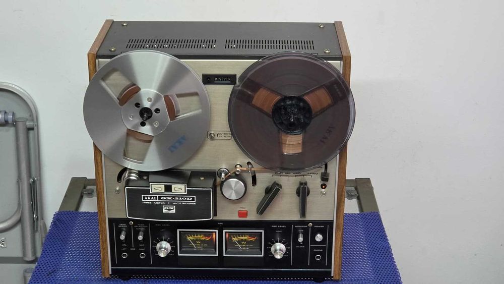 Magnetofon Akai GX-210D Autorevers