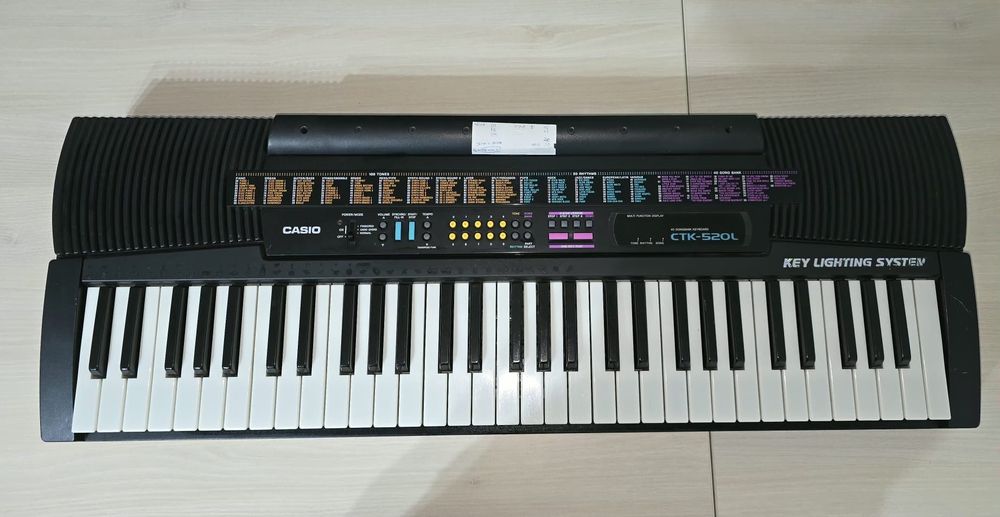 Orgă  Casio CTK-520L