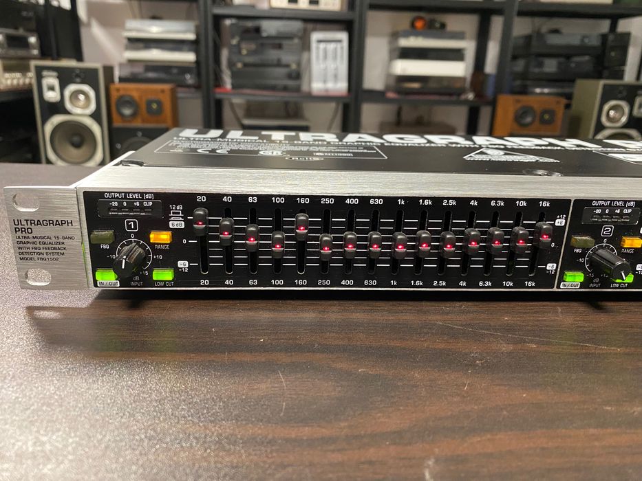 Еквалайзер Behringer