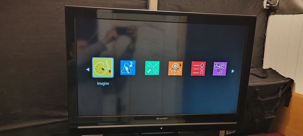 Televizor SHARP fără telecomanda / schimb cu nvr hikvision