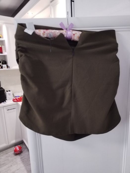 Нови поли Zara M размер