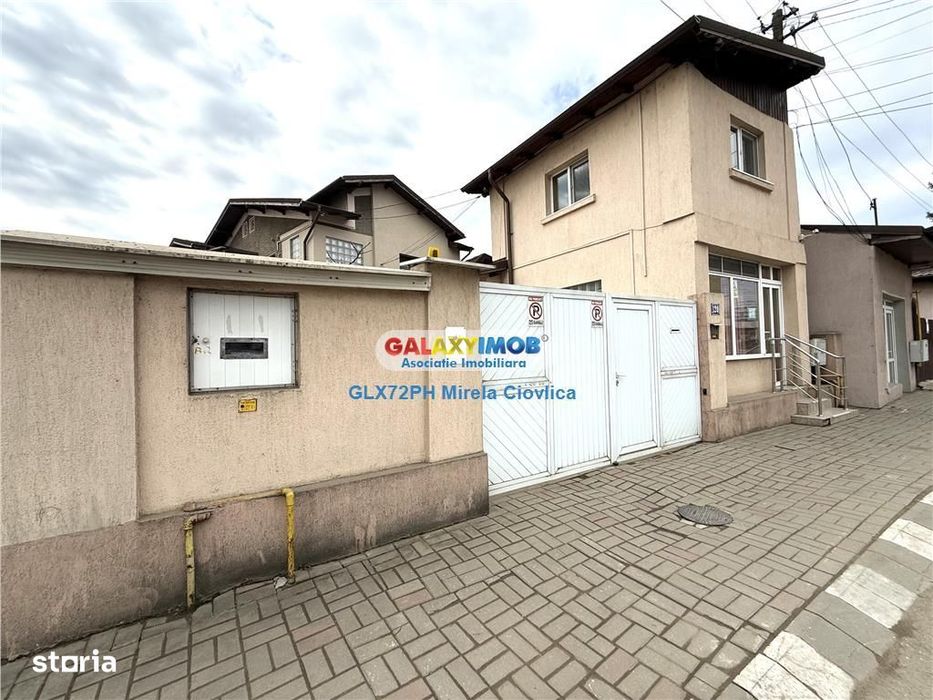 Vanzare Casa\/Vila cu spatiu comercial chiar in Centru