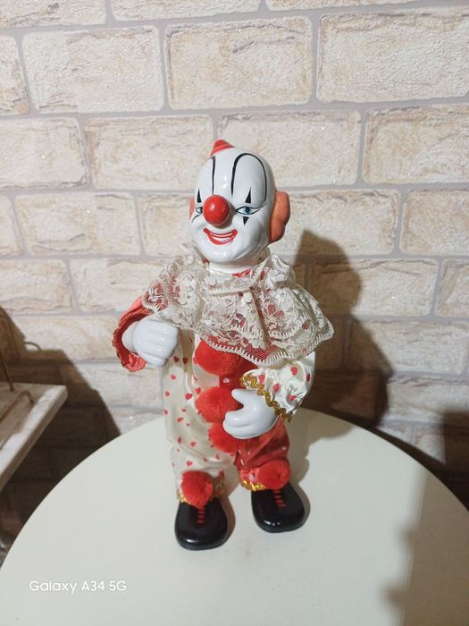 Музикален клоун.