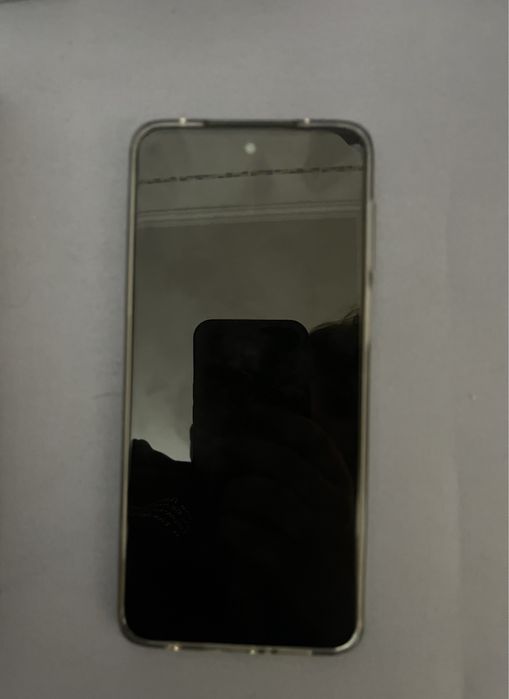 Продам телефон