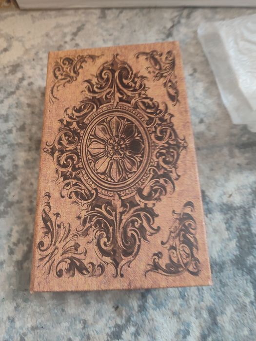 Сейф-книжка продается