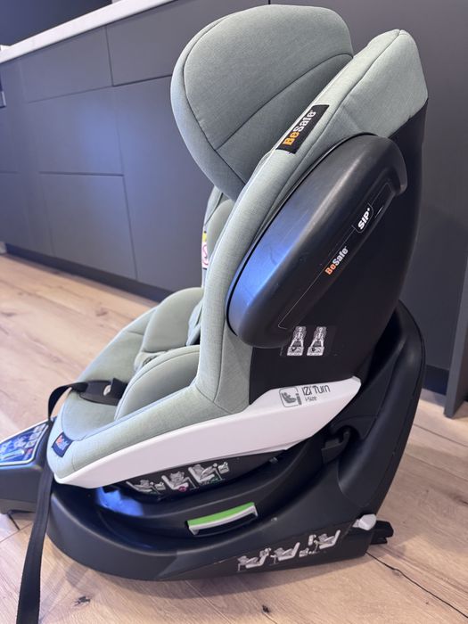 Scaun auto rotativ BeSafe iZi Turn i-Size