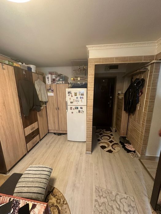 Vand Apartament 2 camere