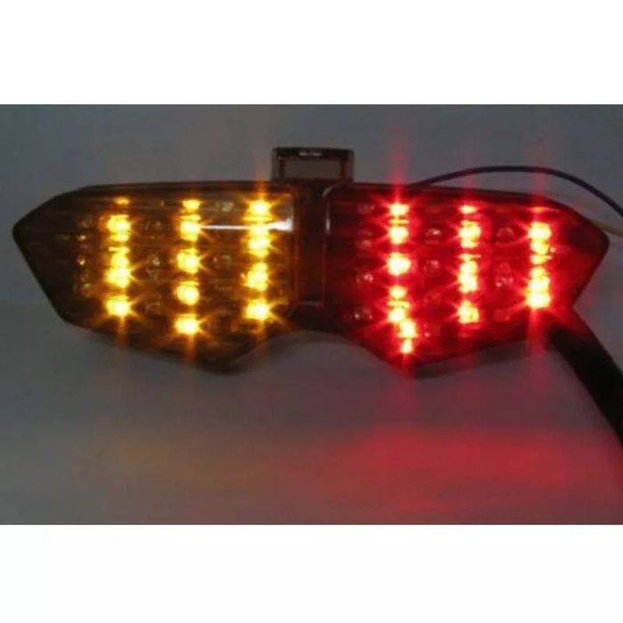 стоп с мигачи за Yamaha R6 03-05