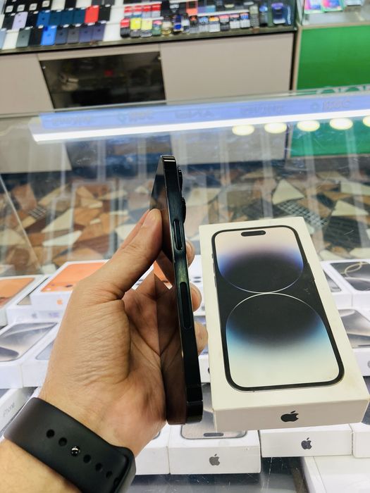 iPhone 14 Pro  128 gb black e sim