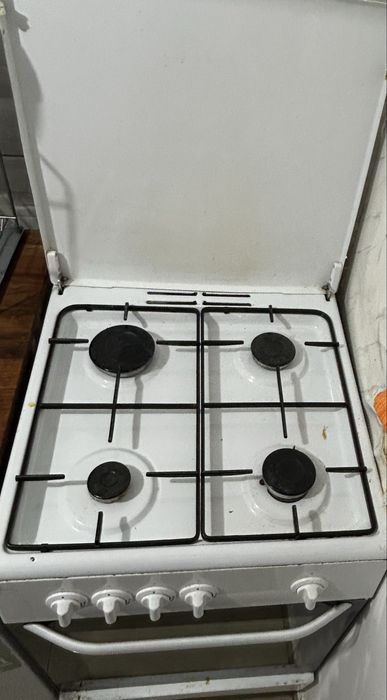 Aragaz folosit , merge bine nu are defecte vreau sa l schimb