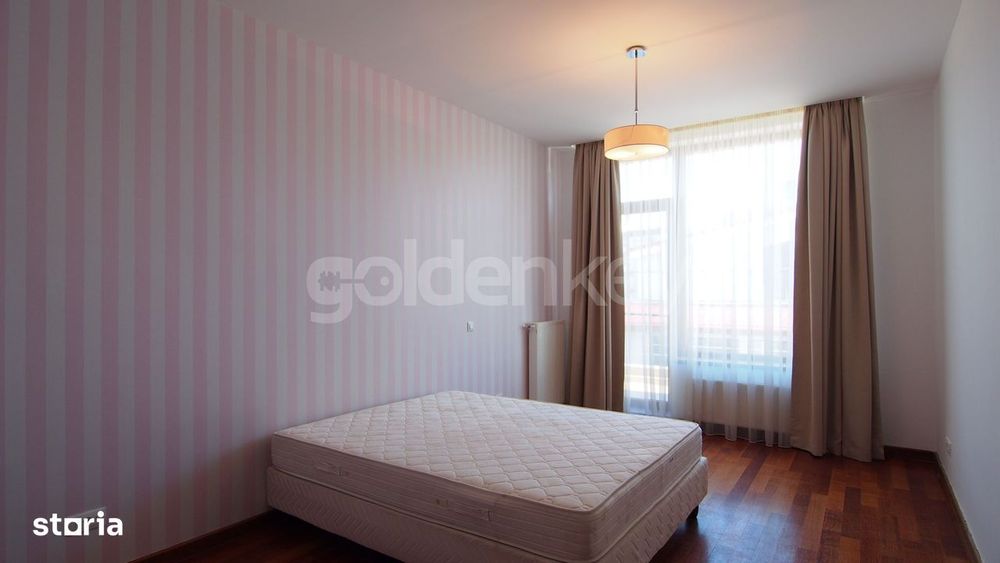 Apartament cu 4 camere si vedere panoramica spre lac