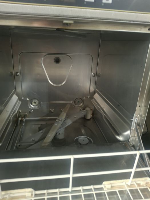 Чашомиална машина професионална HOBART