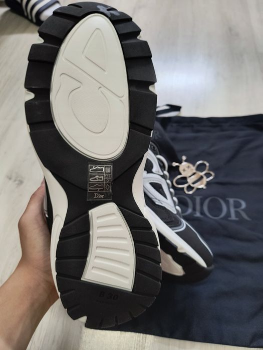 Dior b30 black white 42