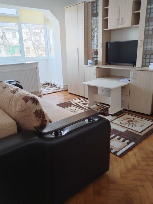 Apartament de închiriat