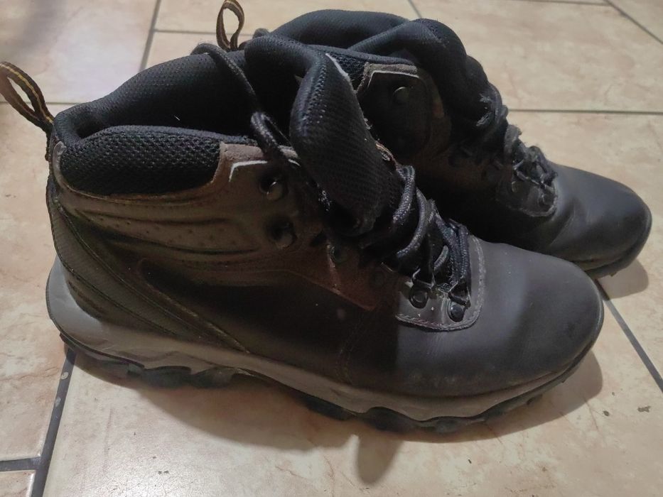 Ghete Columbia mărime 42,5