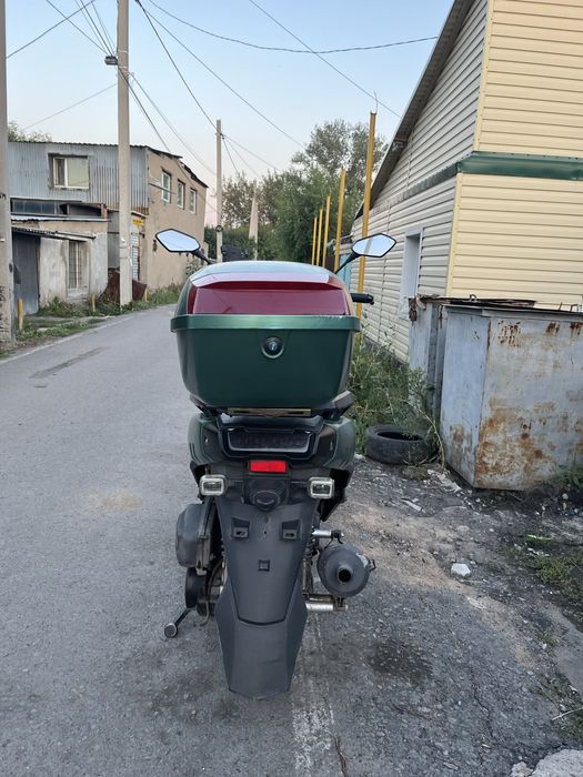 Продам скутер Tank pro 150куб