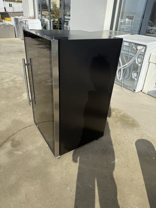 Малка Хладилна витрина 100см с 2 температурни нива