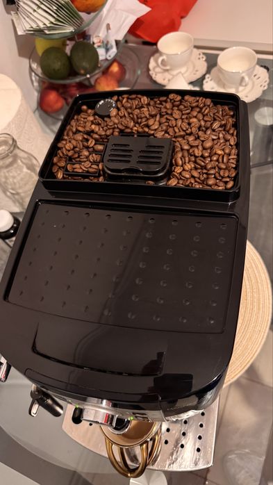 Espressor automat De’Longhi Magnifica S ECAM22.112.B