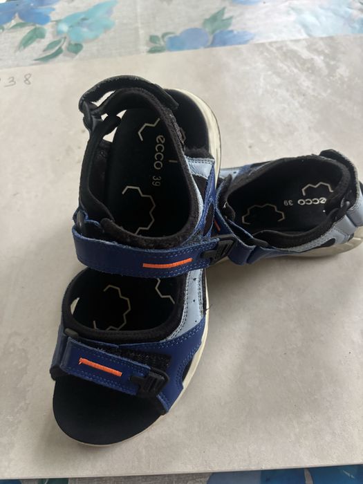 Продам Сандали Ecco , 39 размер