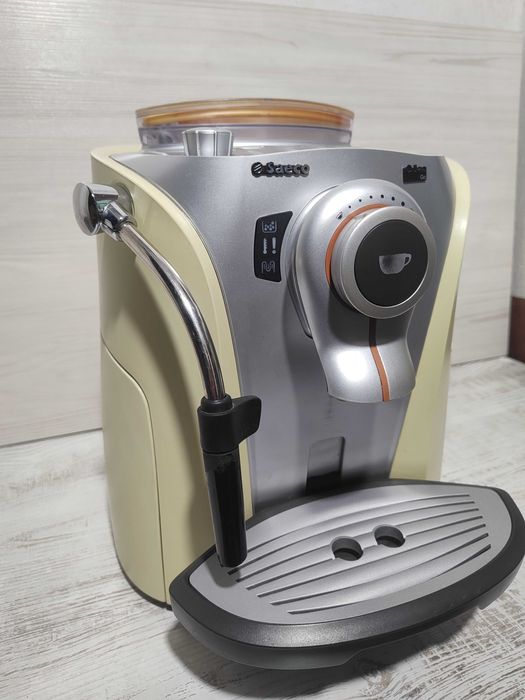 Кафеавтомат - робот Saeco Odea GO - Бяла