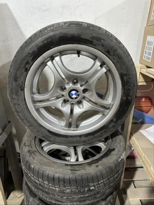 Продам комплект колес R17