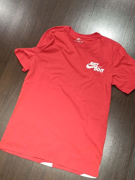 Тениски втора употреба