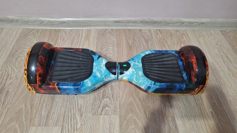 Hoverbord puțin folosit