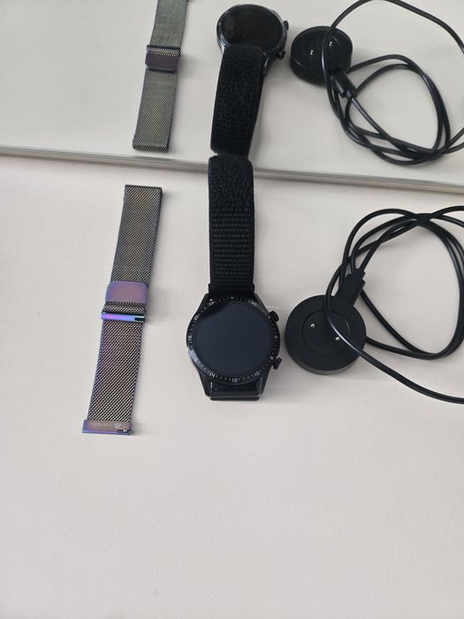 Продам оригинал Huawei GT2