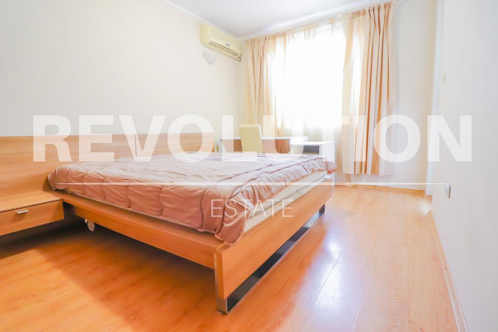 Дава се под наем Тристаен апартамент в Варна, Лятно кино Тракия - 98 кв.м за 648.21 € - Снимка #3