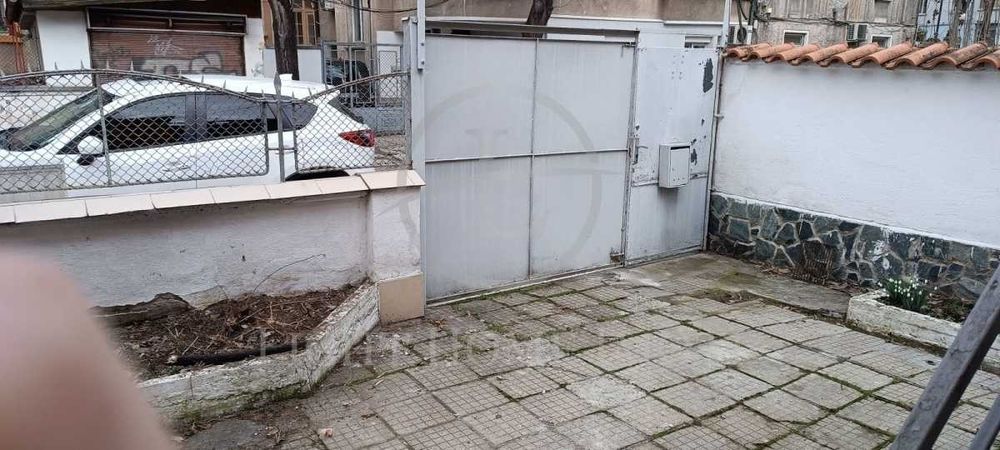 Продава се Етаж от къща в Пловдив, Център - 64 кв.м за 3282 €/кв.м - Снимка #12