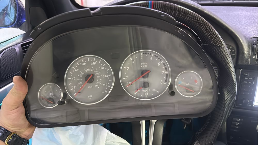 Продам Щиток приборов е53/е39