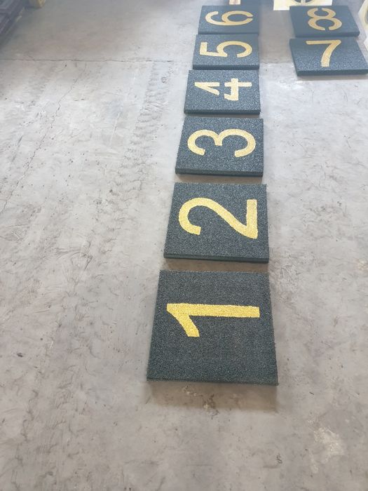 Pavele cauciuc tartan\ dale cauciuc 50x50