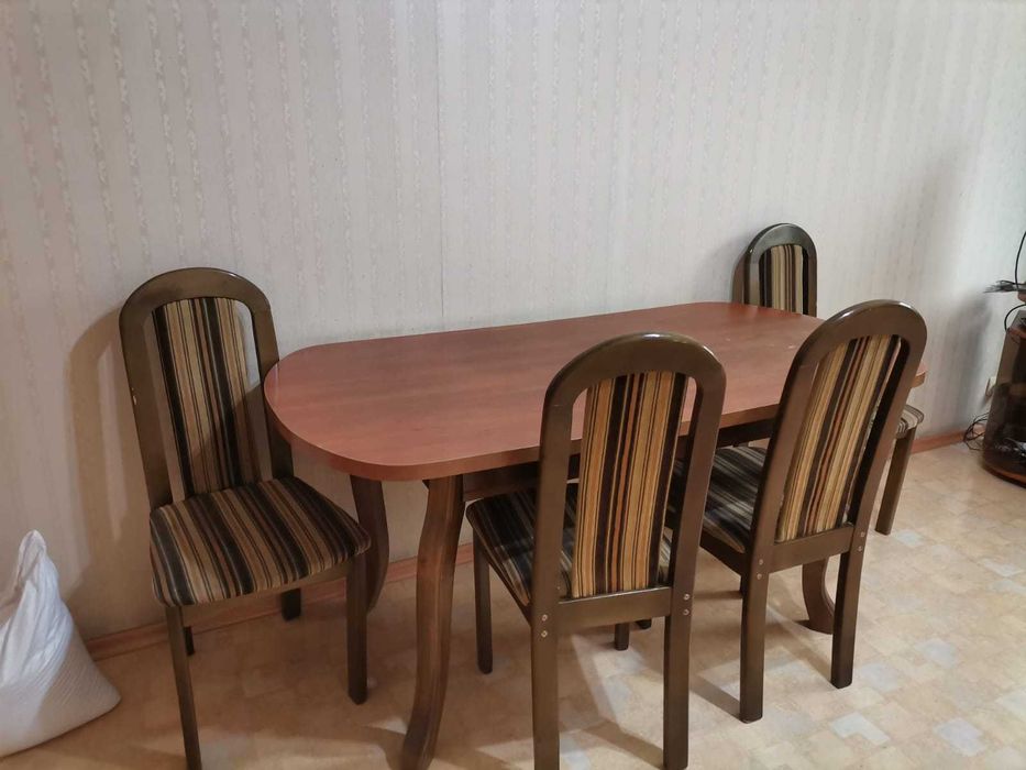 Набор стол+6 стульев