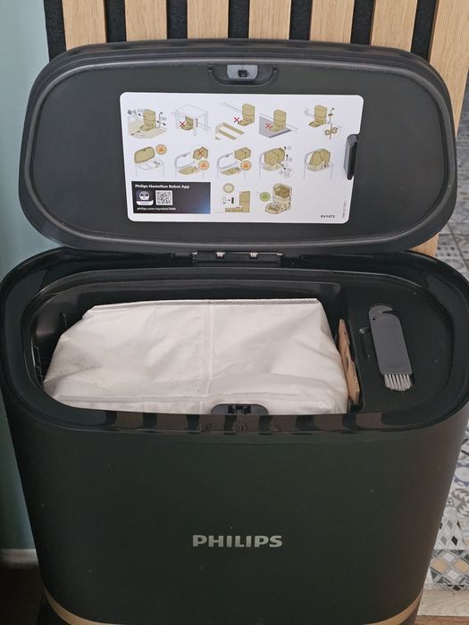 Vand Robot de aspirare Philips Seria 7000 Aqua XU7100/01