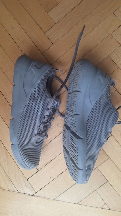 Adidasi sport New Feel Decathlon, marime 39