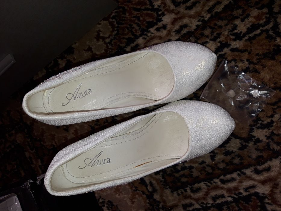 туфли белые 35 р-р