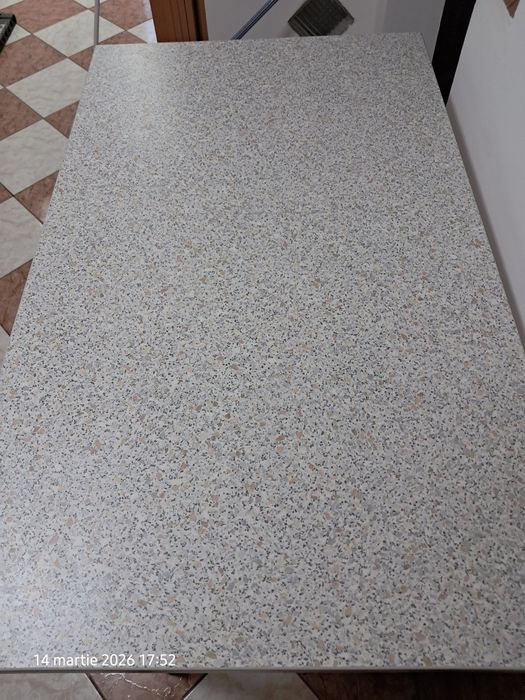 Masă bucătărie blat ,sare si piper'