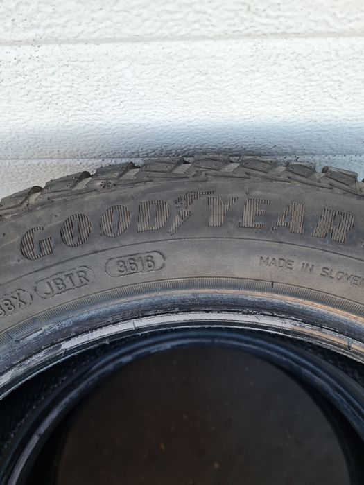 Всесезонни гуми 2 броя GOODYEAR Vector4seasons 185 55 R15 дот 3616