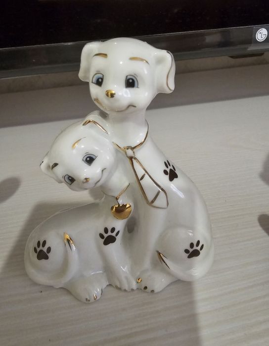 Продам Форфоровый сувенир